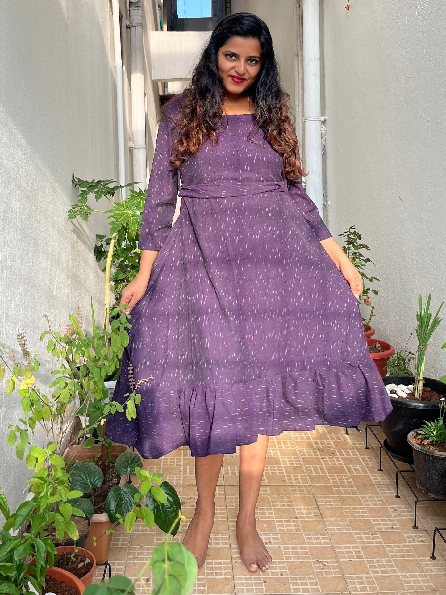 Violet Ikkat
