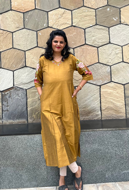 Kavya Raw silk Kurti