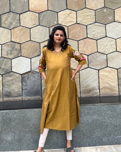 Kavya Raw silk Kurti